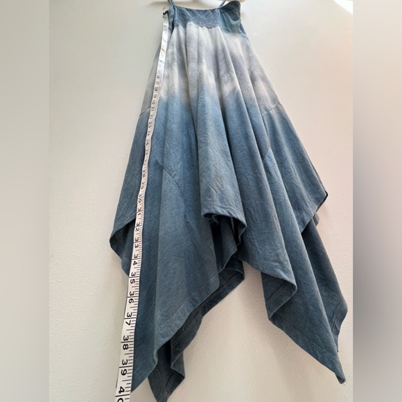 Sundress Hem & Thread - Picture 9 of 11